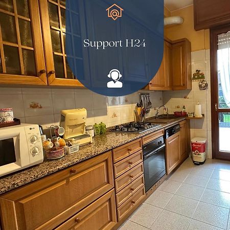 Dehomes - Two Bedrooms, Terrace, Wi-Fi, Tram To Centre & Rho Fiera Milán Exterior foto