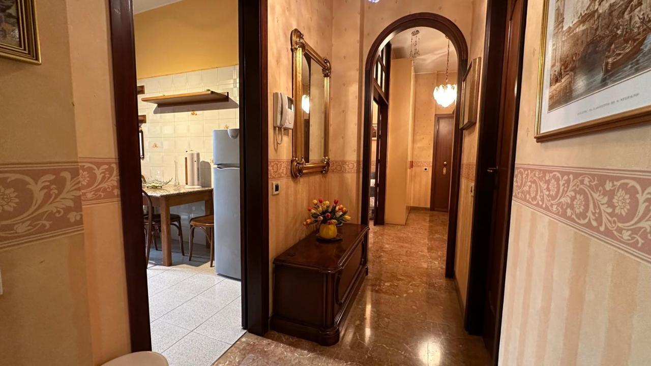 Dehomes - Two Bedrooms, Terrace, Wi-Fi, Tram To Centre & Rho Fiera Milán Exterior foto